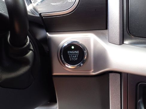 Used 2023 Ford F150 XLT w/ Equipment Group 302A High image 12