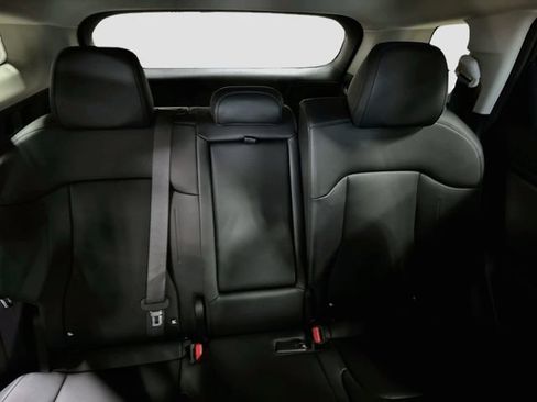 Used 2023 Kia Sportage EX AWD/4WD image 24