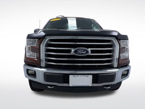 Used 2017 Ford F150 XLT w/ Equipment Group 302A Luxury AWD/4WD image 3