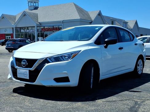 Used 2022 Nissan Versa S FWD image 6
