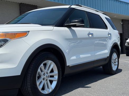 Used 2014 Ford Explorer XLT FWD image 45