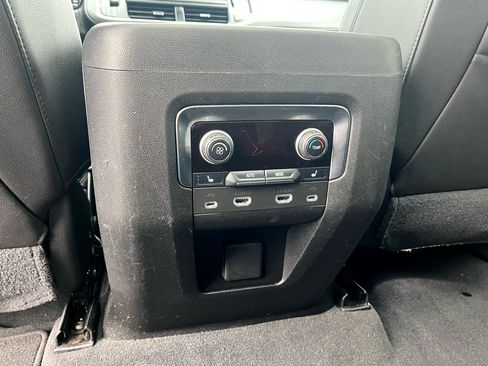 Used 2021 Chevrolet Tahoe High Country image 23