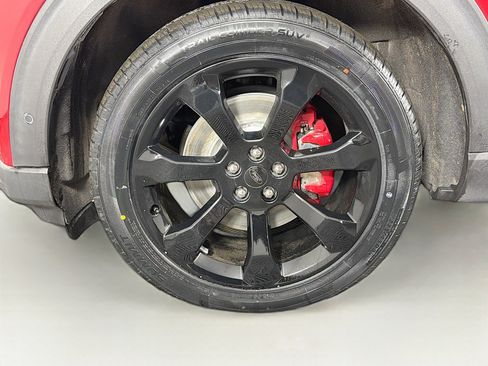 Used 2020 Ford Explorer ST w/ ST Street Pack image 34