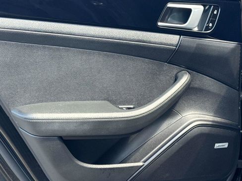 Used 2020 Porsche Panamera 4 image 11