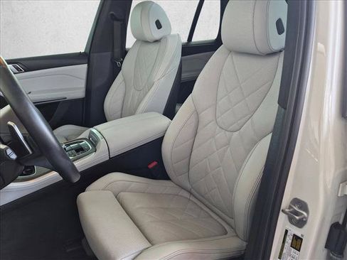Used 2024 BMW X5 sDrive40i w/ M Sport Package RWD image 17