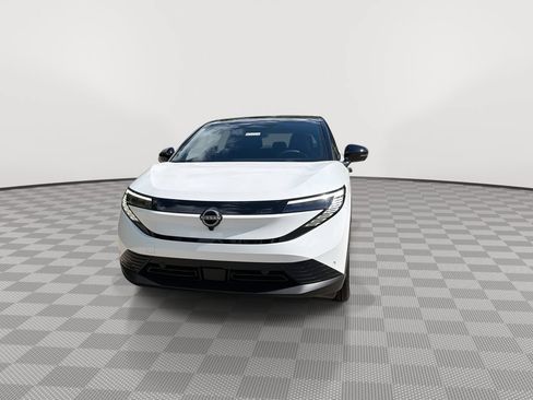 New 2026 Nissan Leaf SV+ w/ Floor Mat Package (SV+) FWD image 4