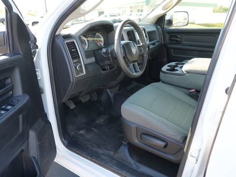 Used 2016 RAM 1500 Tradesman w/ Popular Equipment Group AWD/4WD image 13