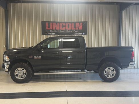 Used 2015 RAM 2500 Tradesman w/ Chrome Appearance Group image 2