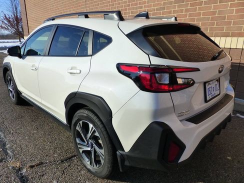 Used 2024 Subaru Crosstrek 2.0i Premium AWD/4WD image 7