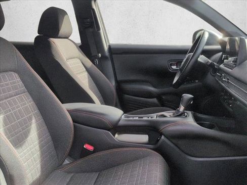 Used 2025 Honda HR-V Sport image 20