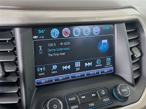 Used 2019 GMC Acadia Denali image 15