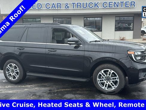 Used 2025 Ford Expedition Active image 1