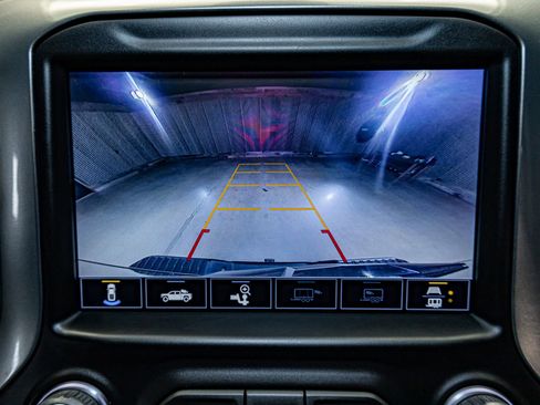 Used 2022 Chevrolet Silverado 2500 LTZ w/ LTZ Plus Package image 23