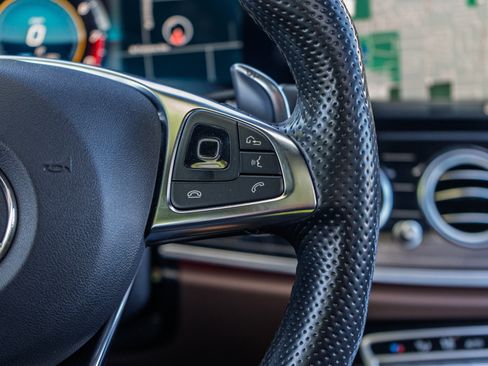 Used 2018 Mercedes-Benz E 63 AMG S image 31