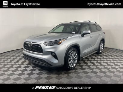 Used 2022 Toyota Highlander Limited