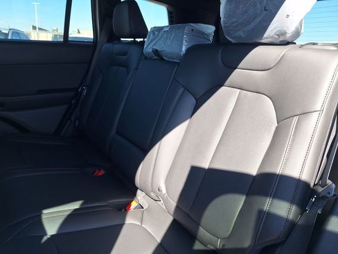 New 2026 Jeep Cherokee Limited AWD/4WD image 21