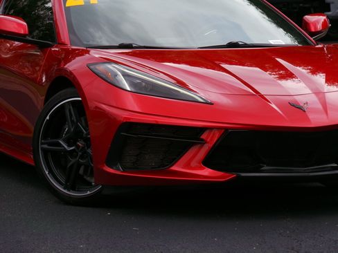 Used 2021 Chevrolet Corvette Stingray Coupe w/ 1LT RWD image 22