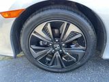 Used 2019 Honda Civic EX image 4