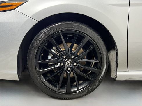 Used 2023 Toyota Camry XSE image 13