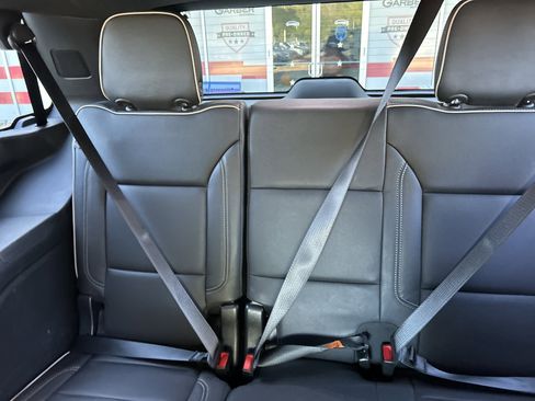 Used 2023 Chevrolet Tahoe Premier image 21