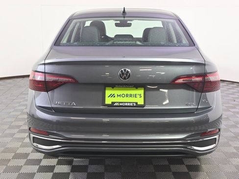 Used 2024 Volkswagen Jetta SEL image 5