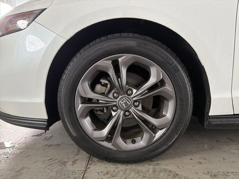 Used 2023 Honda Accord EX image 4