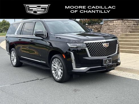 Used 2024 Cadillac Escalade ESV Premium Luxury w/ LPO, Floor Liner Package AWD/4WD image 1