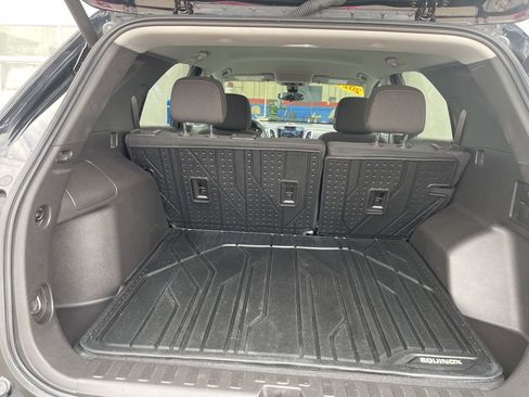 Used 2024 Chevrolet Equinox LT AWD/4WD image 19