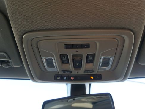 Used 2021 GMC Sierra 1500 Elevation image 25