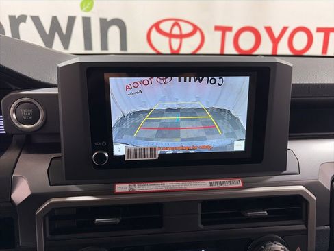 Used 2026 Toyota 4Runner SR5 AWD/4WD image 31