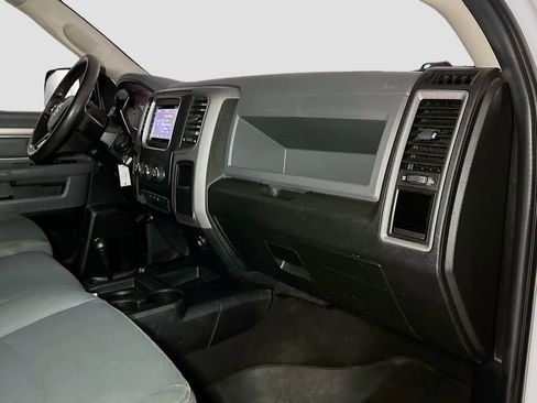 Used 2016 RAM 3500 Tradesman w/ Chrome Appearance Group image 33