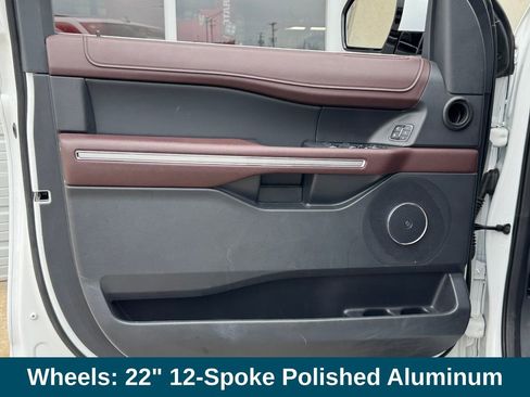 Used 2024 Ford Expedition Limited AWD/4WD image 16