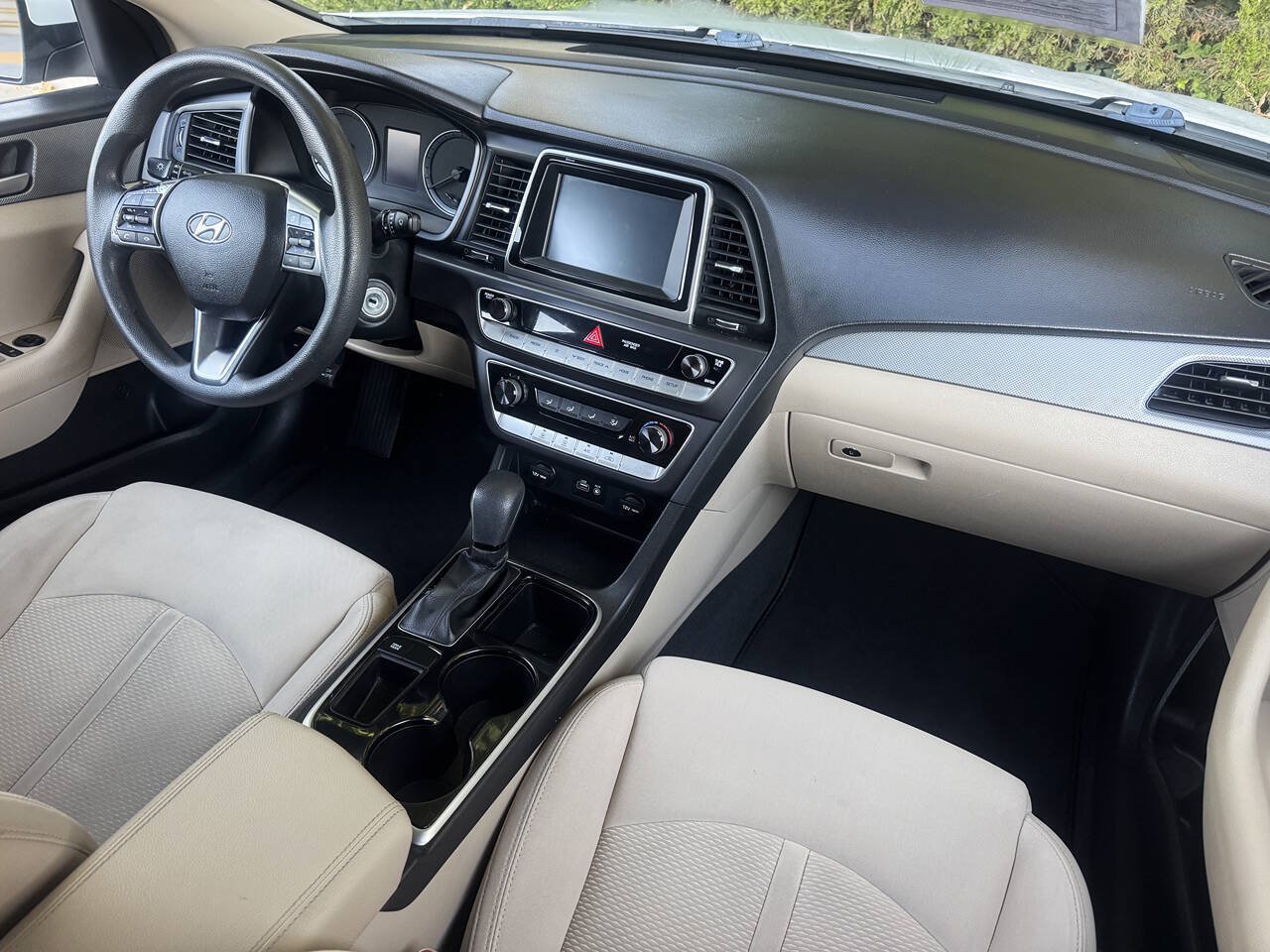 Used 2018 Hyundai Sonata SE FWD image 9