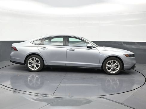 Used 2024 Honda Accord LX image 6