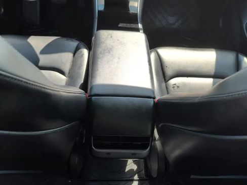 Used 2019 Tesla Model 3 Long Range image 25