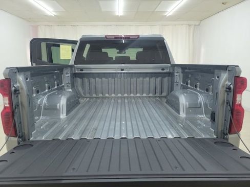 Used 2023 Chevrolet Silverado 1500 LT image 12