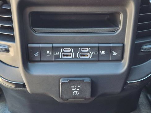 Used 2024 RAM 1500 Limited AWD/4WD image 31