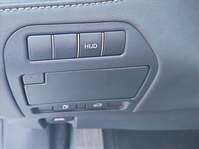 Used 2023 Lexus LS 500 w/ Accessory Package (Z1) RWD image 15