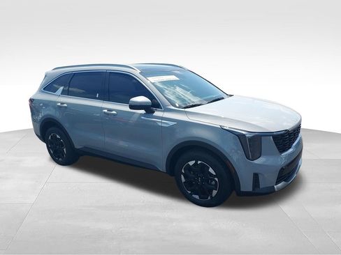 Used 2025 Kia Sorento S w/ Panoramic Sunroof Package FWD image 7
