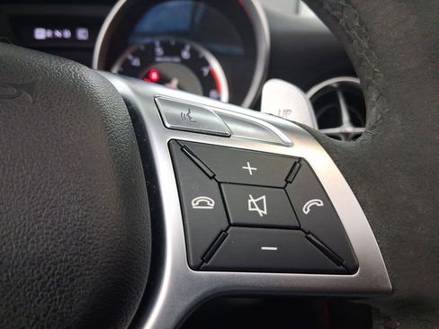 Used 2013 Mercedes-Benz SLK 55 AMG image 21
