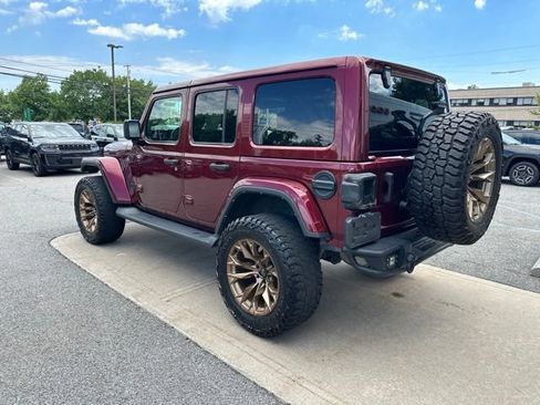 Used 2021 Jeep Wrangler Unlimited Sahara AWD/4WD image 5