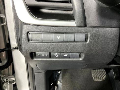 Certified 2024 Nissan Rogue SV AWD/4WD image 36