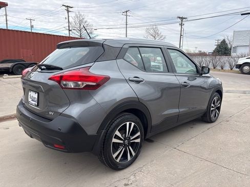Used 2020 Nissan Kicks SV image 7