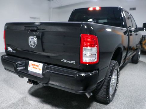 Used 2024 RAM 2500 Big Horn w/ Sport Appearance Package AWD/4WD image 7