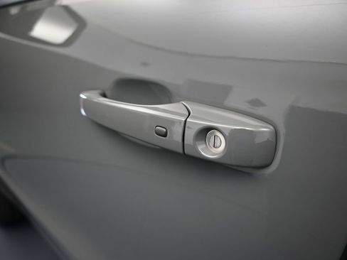 Used 2022 Dodge Durango GT image 35