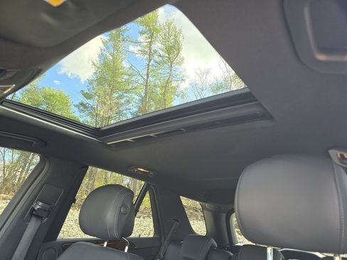 Used 2017 Mercedes-Benz GLE 400 4MATIC image 12