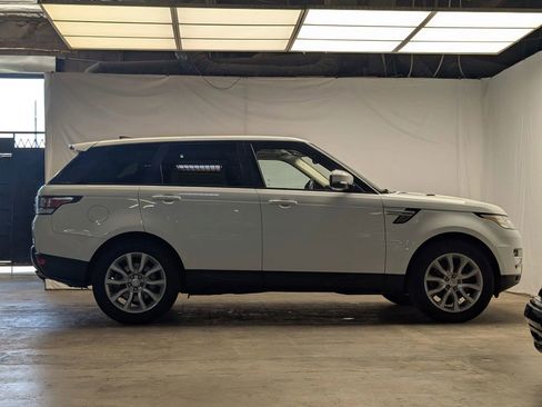 Used 2017 Land Rover Range Rover Sport HSE AWD/4WD image 7