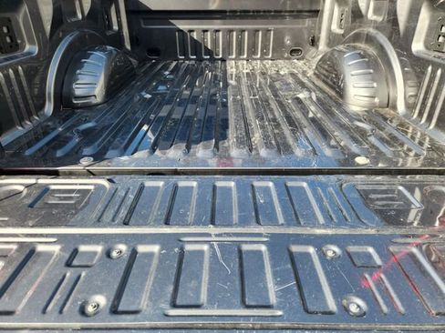 Used 2025 Ford F250 Lariat w/ FX4 Off-Road Package AWD/4WD image 31