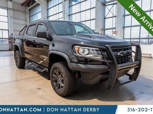Used 2019 Chevrolet Colorado ZR2 w/ ZR2 Midnight Special Edition AWD/4WD image 27