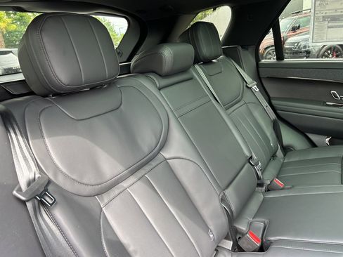 New 2025 Land Rover Range Rover Sport Dynamic SE image 18